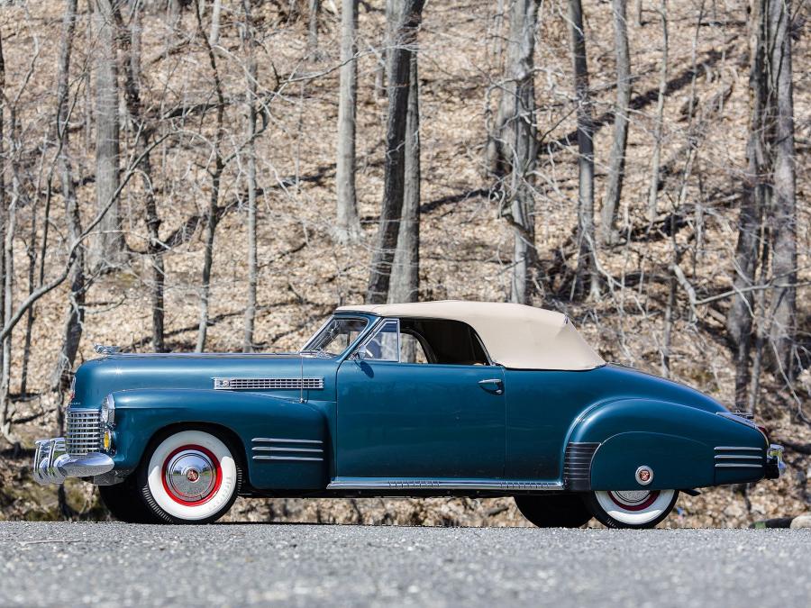  Cadillac Series 62 Convertible Coupe Deluxe (41-6267D) 1941 года  (фото 29 из 44)